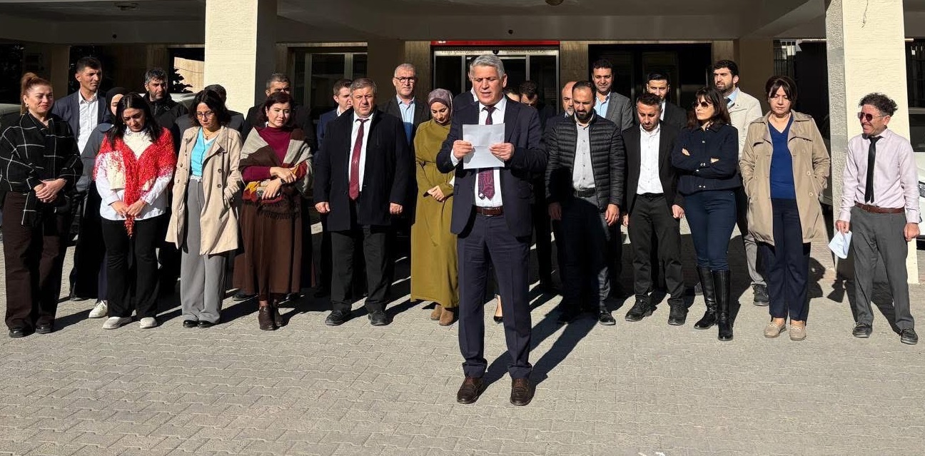 Basın açıklaması  ve iş bırakma eylemi yaptık